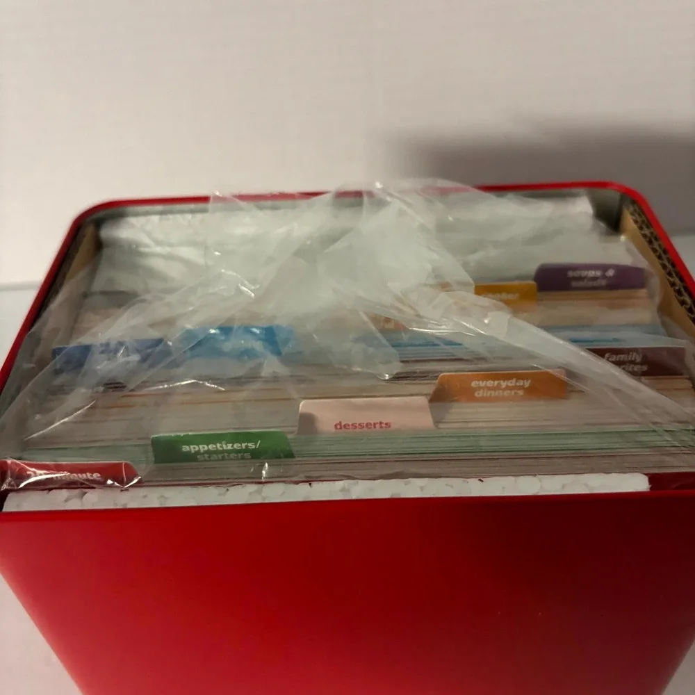 Sandra Lee organize your